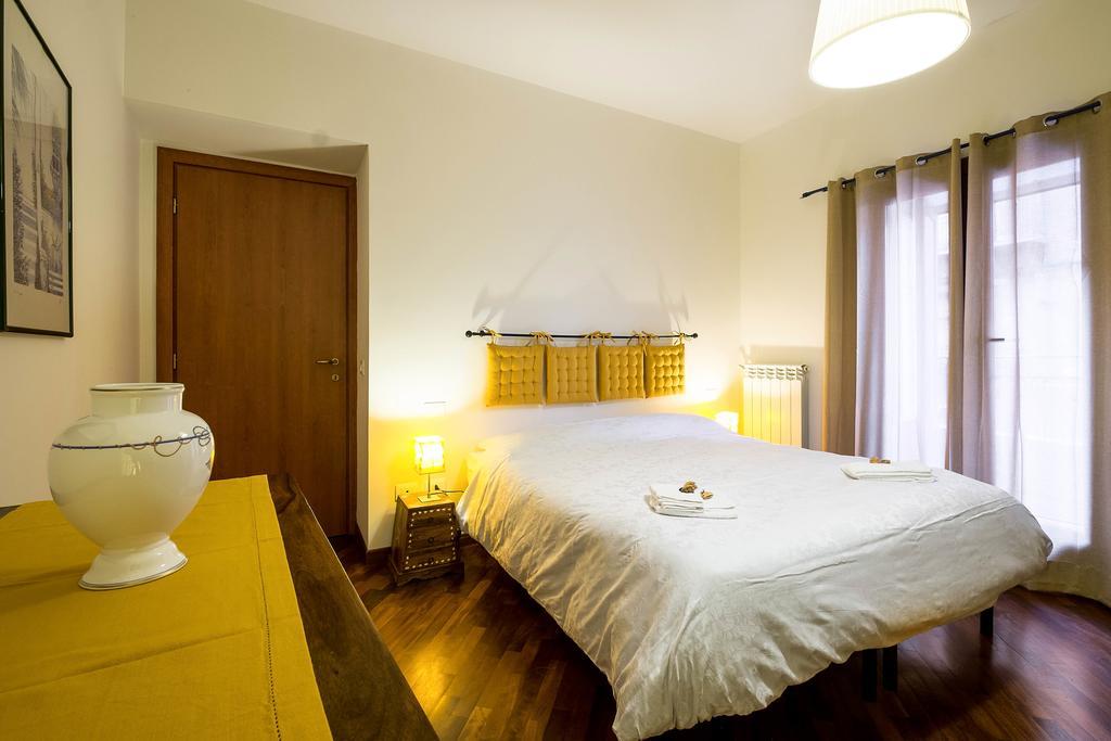 La Finestra Sul Mercato In Centro A Palermo Apartamento Exterior foto