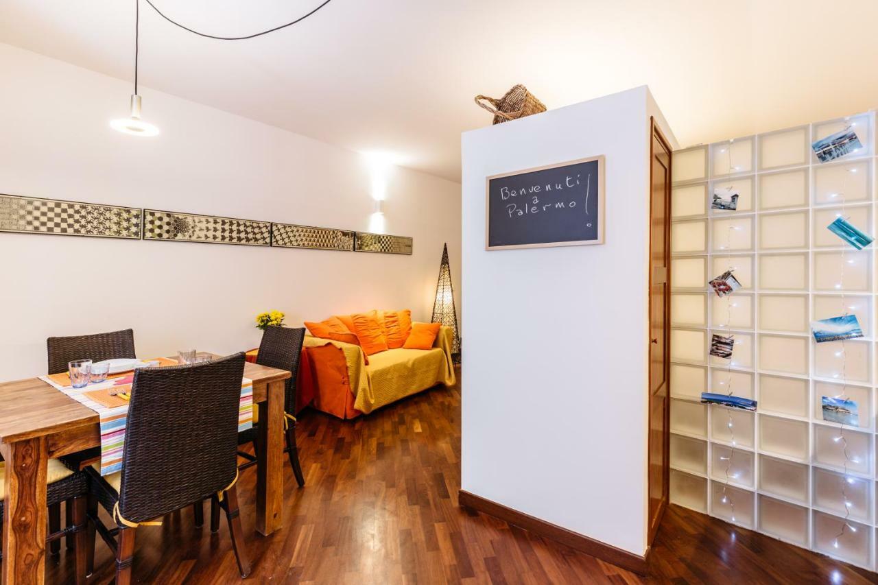 La Finestra Sul Mercato In Centro A Palermo Apartamento Exterior foto