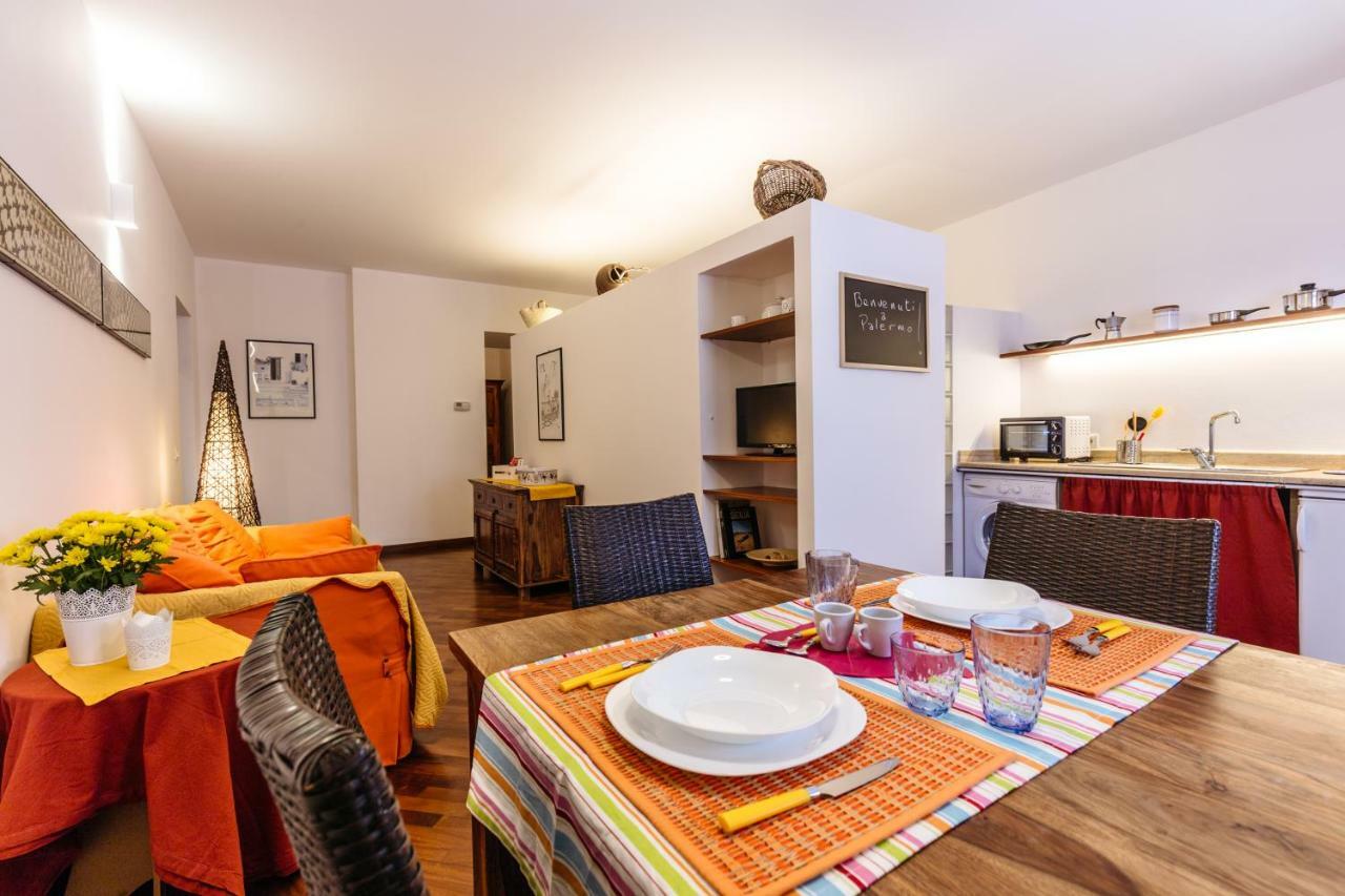 La Finestra Sul Mercato In Centro A Palermo Apartamento Exterior foto