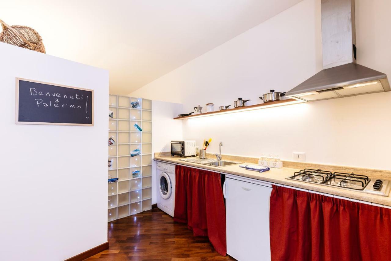 La Finestra Sul Mercato In Centro A Palermo Apartamento Exterior foto