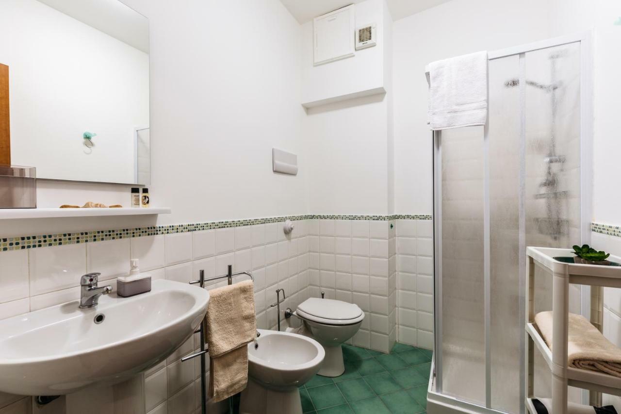 La Finestra Sul Mercato In Centro A Palermo Apartamento Exterior foto